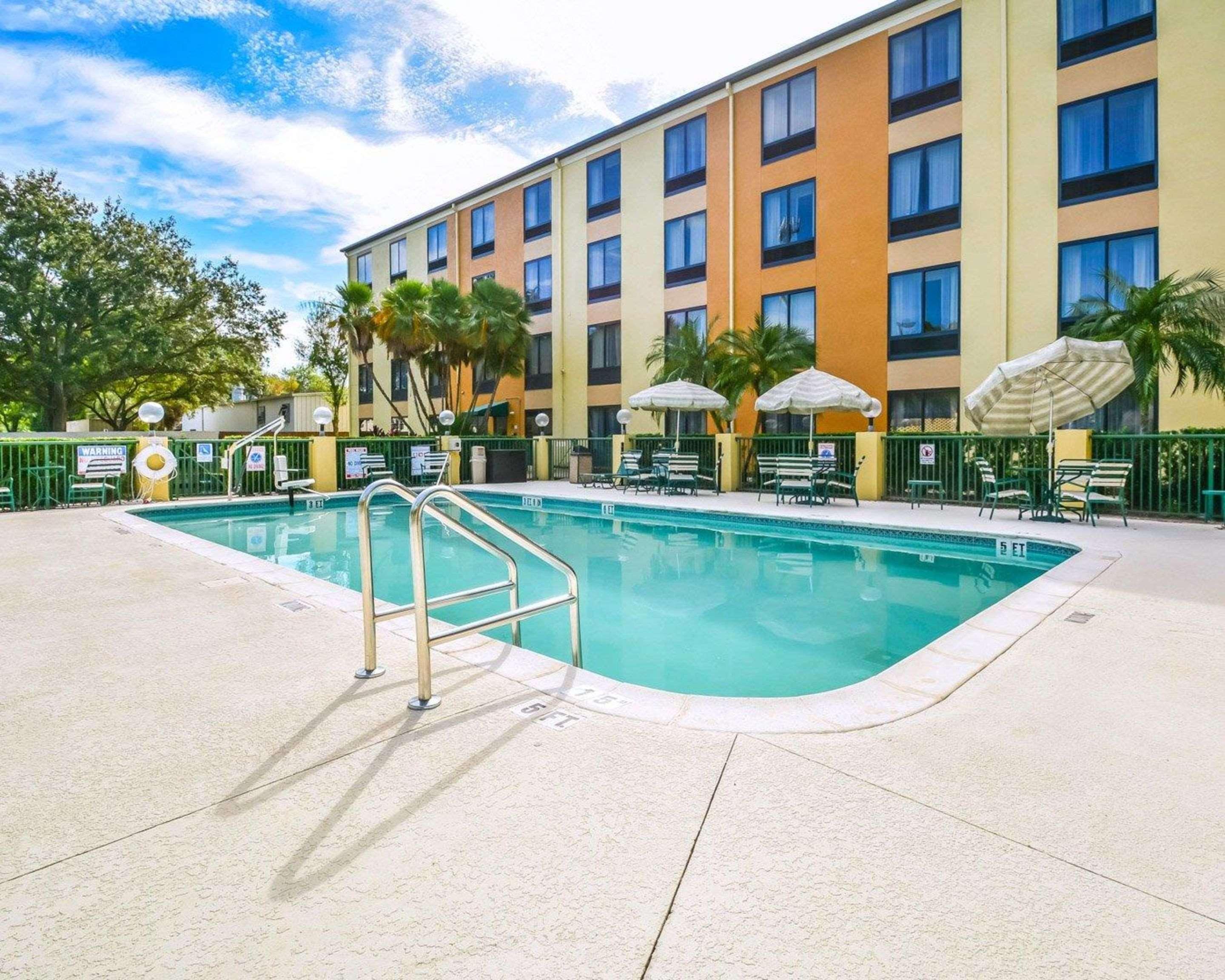 Hotel Comfort - Brandon