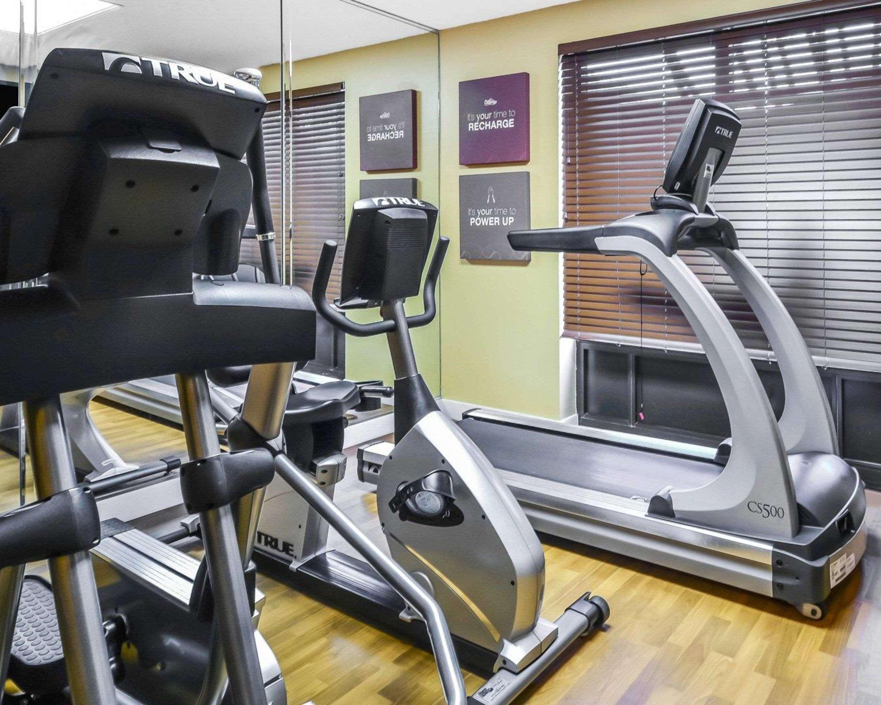 Hotel Comfort - Brandon 3*