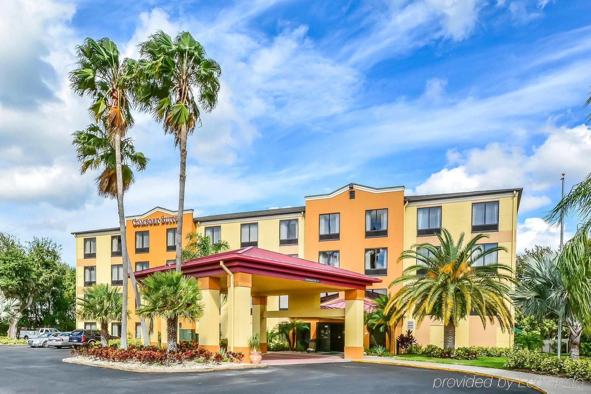 Hotel Comfort - Brandon 3*